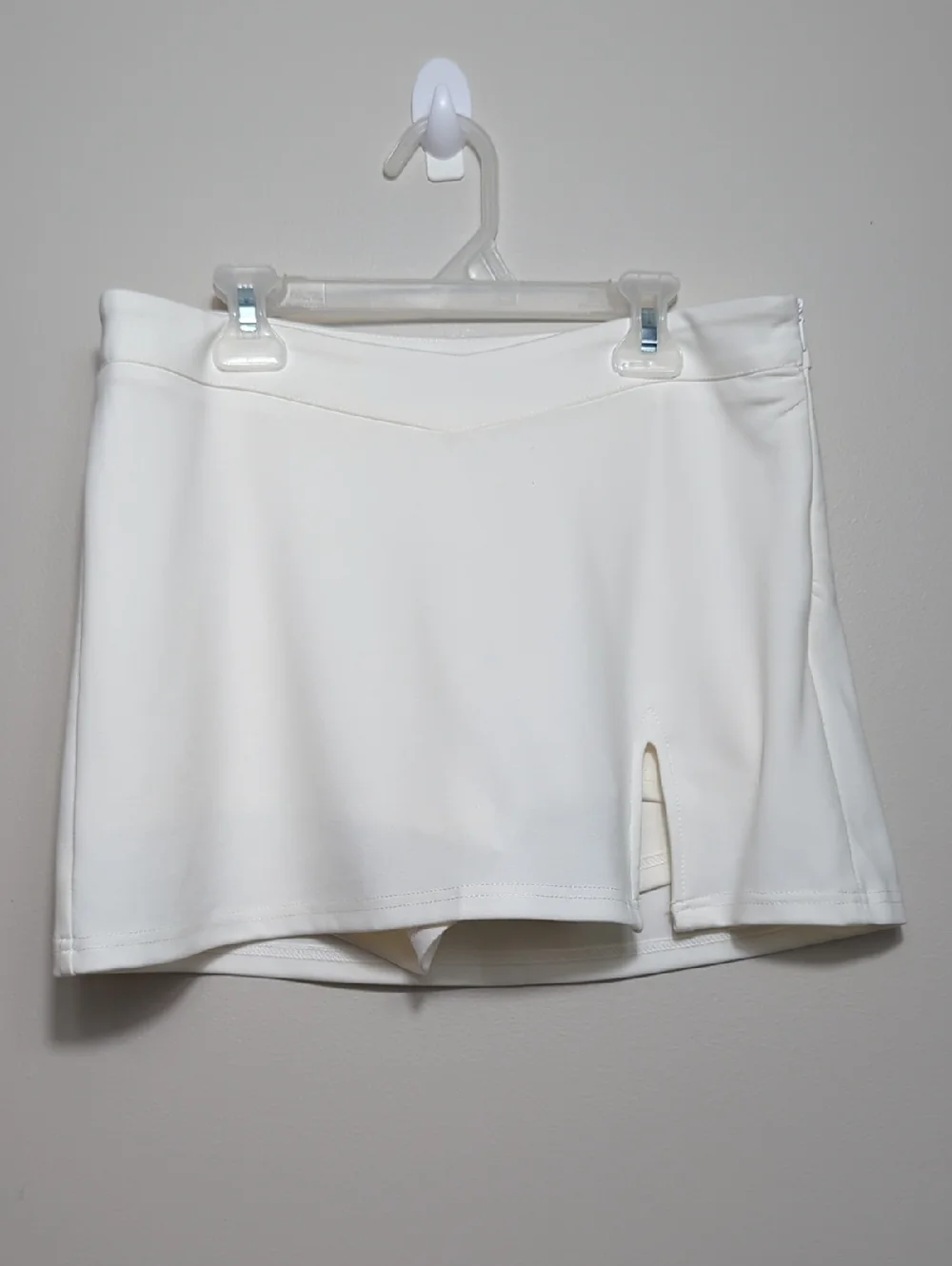 Tiger Mist Ivory Daphnie Mini Skirt Skort Medium Sexy Date Night Australian NWT - Picture 2 of 16